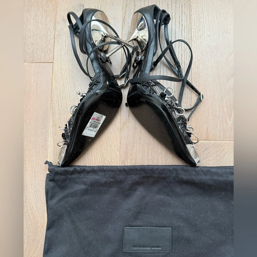 Alexander Wang Selena High-Heel Hardware-Embellished D’Orsay Pumps
(Piercing) - Picture 4 of 6